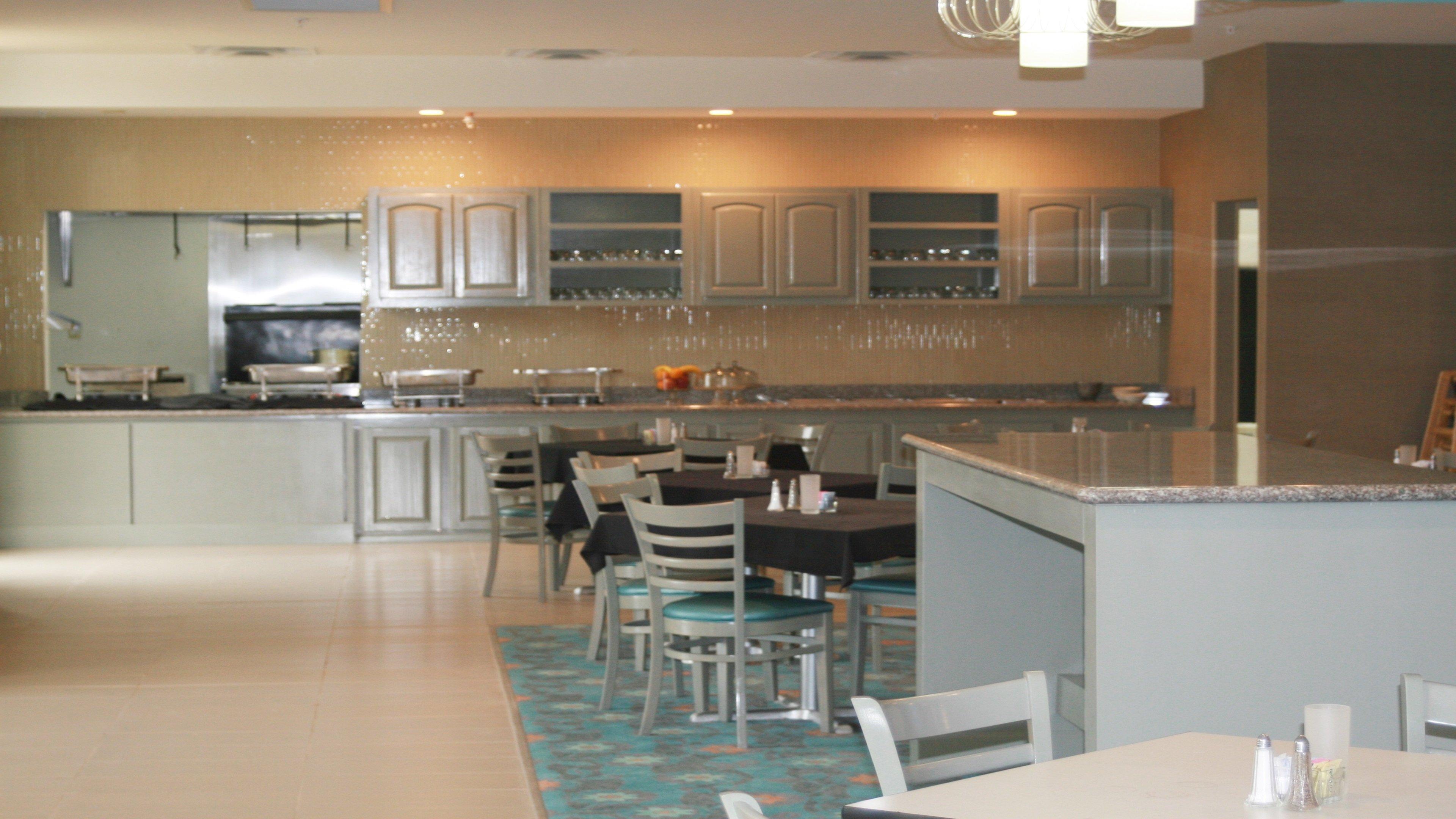 Holiday Inn Guin By Ihg Twin Ngoại thất bức ảnh