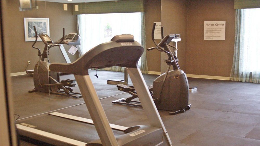 Holiday Inn Guin By Ihg Twin Ngoại thất bức ảnh